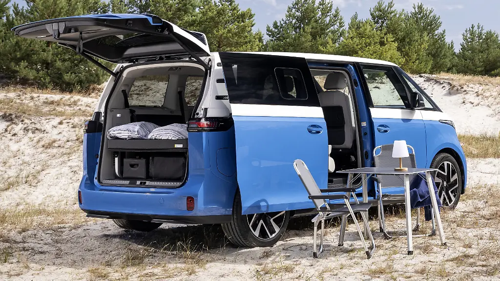 VW präsentiert ID.California Cruise als ersten E-Camper