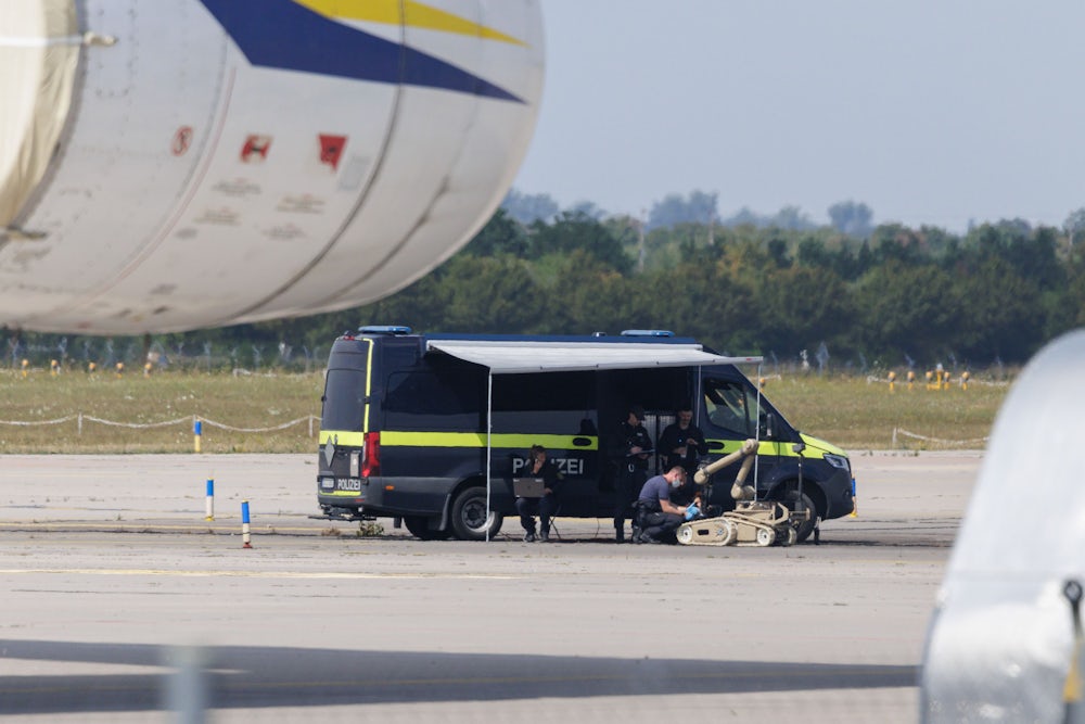 Hybrider Anschlag mit Drohne am Flughafen Leipzig