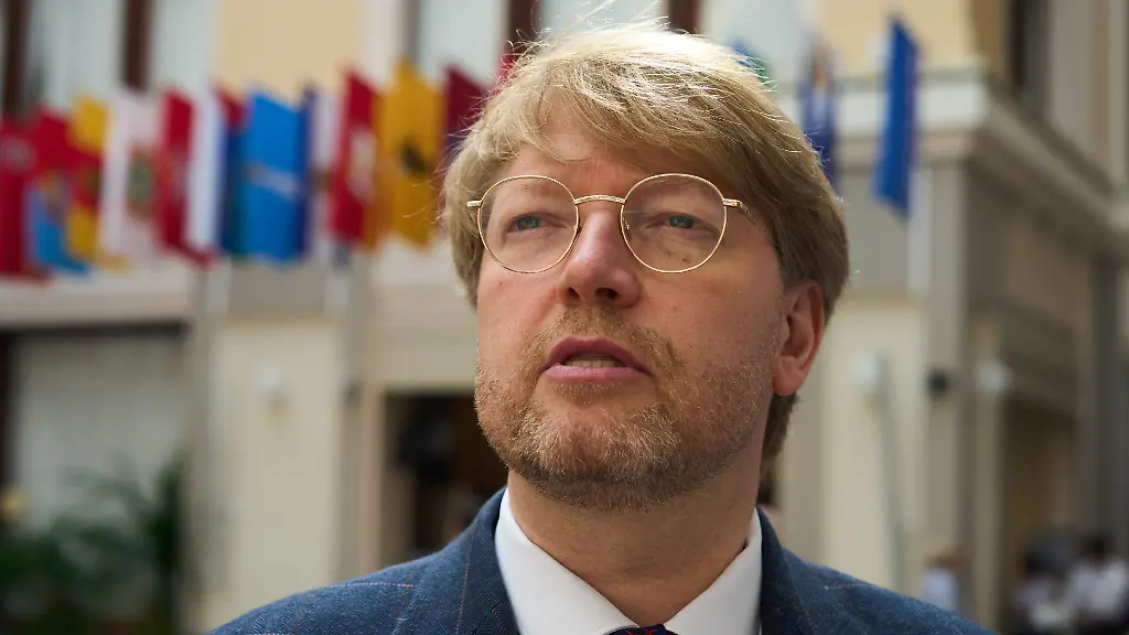 Druck auf Russlands Anti-Kriegs-Partei Jabloko vor Wahlen