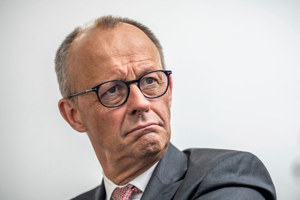 Heißer Austausch zwischen Kanzler Merz und Kritikern