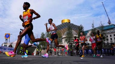 Amanal Petros triumphiert beim Marathon der EM in Birmingham