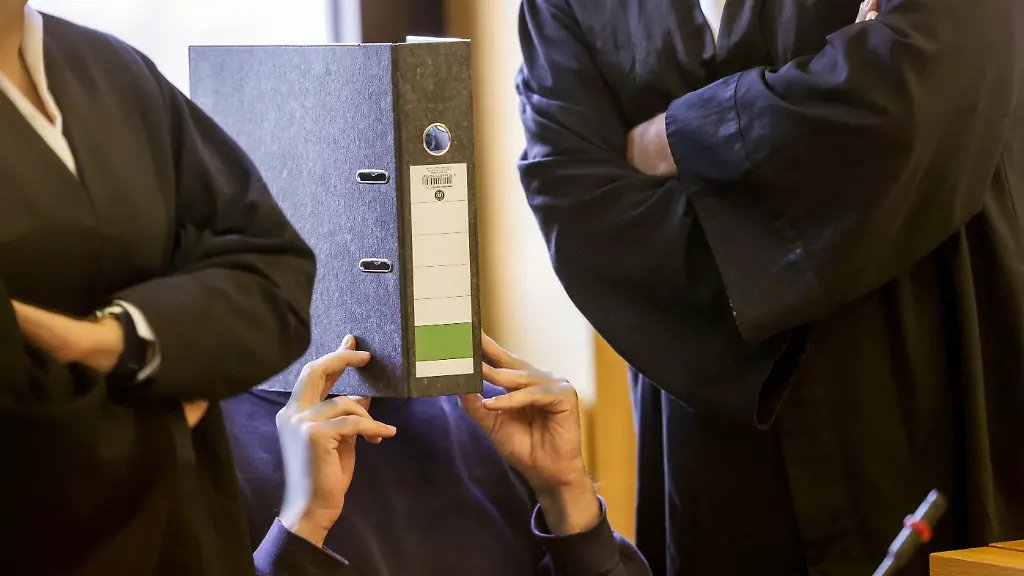 Untersuchungen gegen Pflegekraft wegen weiterem Mordverdacht