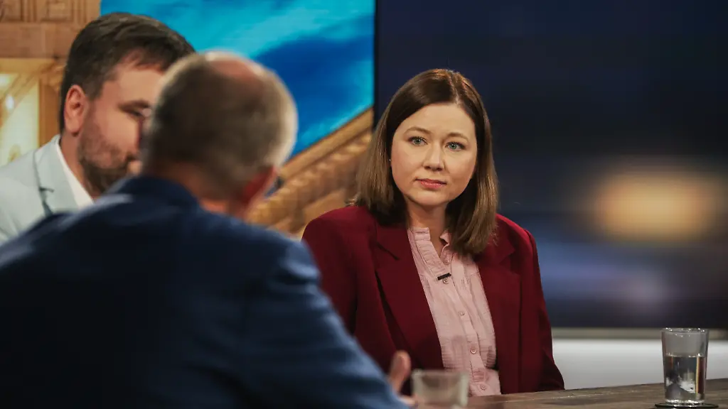 Kanzler Merz unter Druck in RTL-Sendung