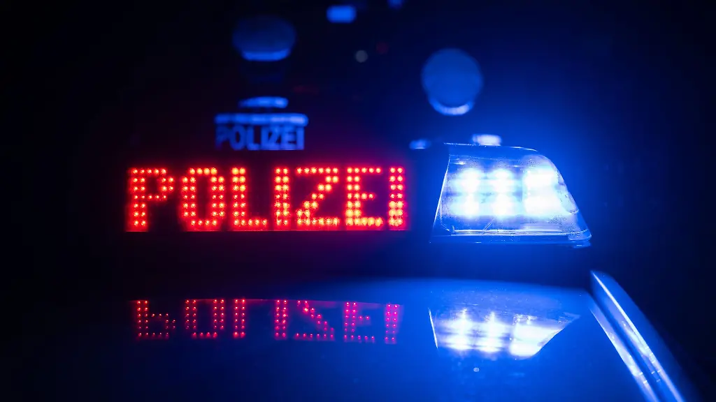 Jugendlicher stirbt bei Unfall auf der A5