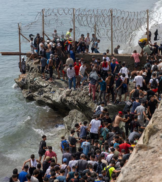 Menschenströme in Ceuta: Die Herausforderungen und Perspektiven