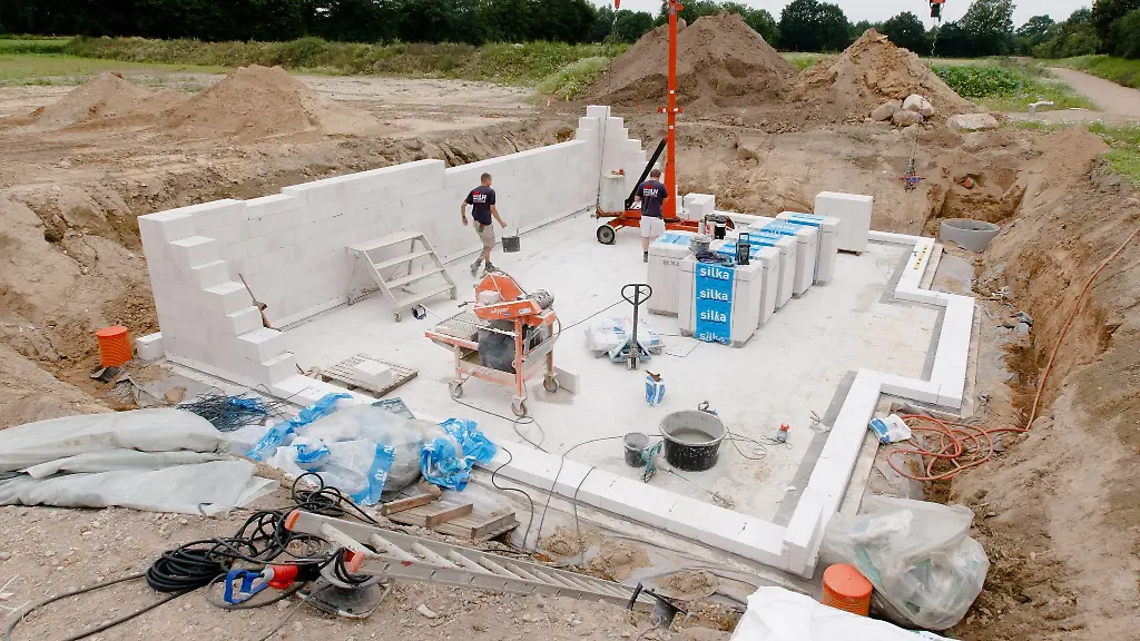 Planung von Abwasserleitungen beim Neubau: Worauf Bauherren achten sollten