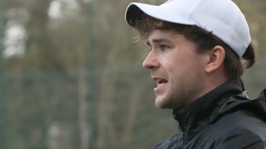 Trainer Christian Dobrick spricht über seine Erfahrungen nach seinem Coming-out