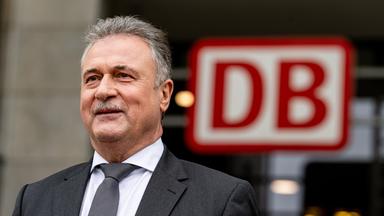 Die Herausforderungen der Deutschen Bahn und der Weg in die Zukunft