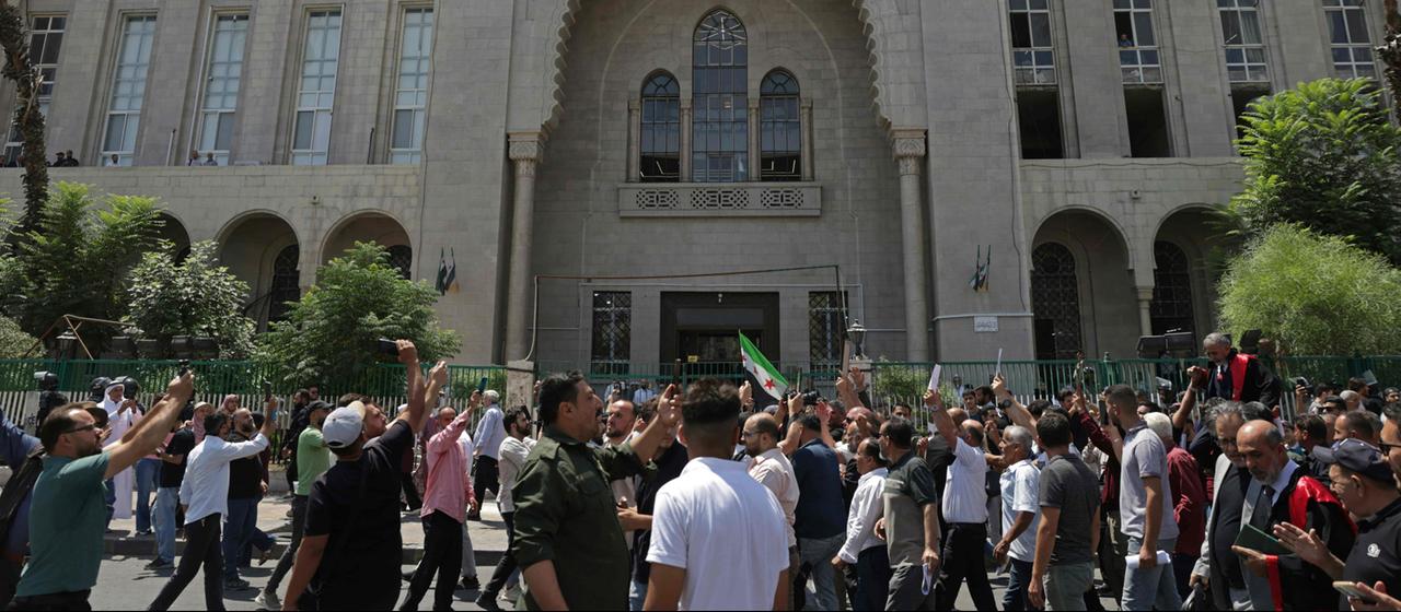 Assad in Abwesenheit zum Tode verurteilt