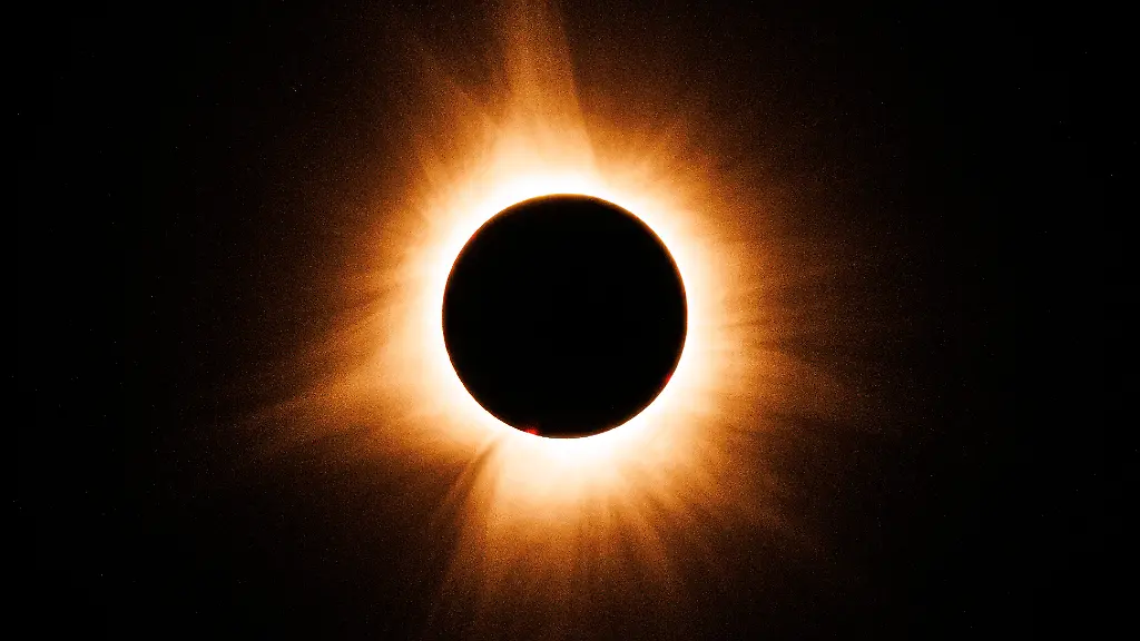 Totale Sonnenfinsternis in Teilen Europas: Beobachtung in Deutschland