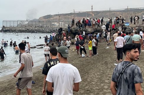Flüchtlingskrise in Ceuta und Europas Reaktionen