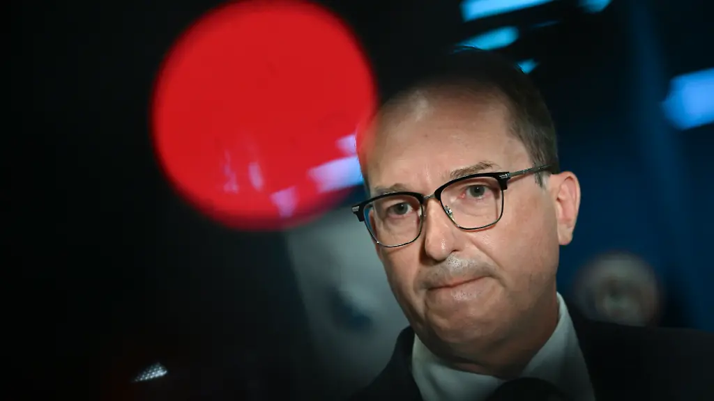 Dobrindt sieht Drohnen-Vorfall als „hybrides Anschlagsszenario“