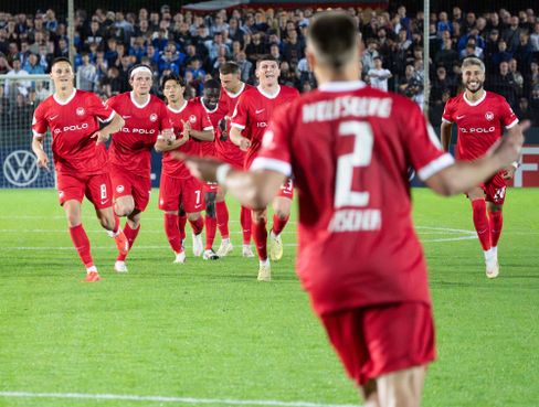 Schalke 04 und weitere Pokaldramen in der ersten Runde des DFB-Pokals