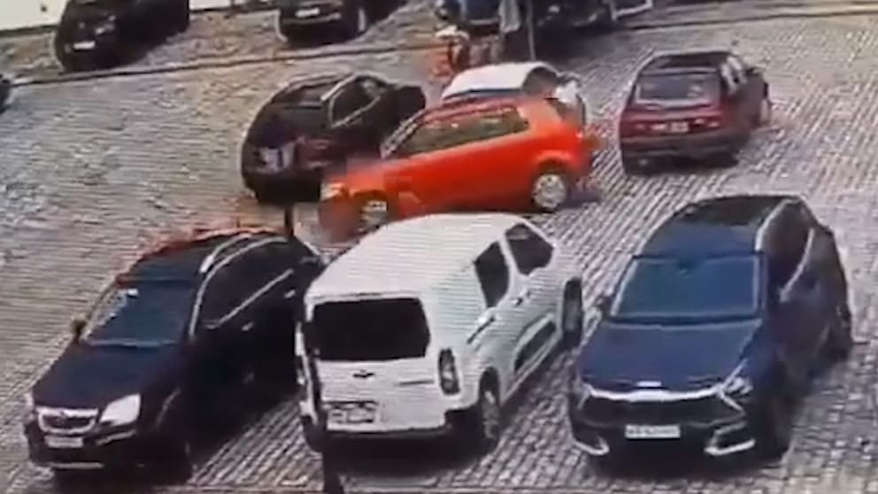 Parkversuch einer 78-Jährigen endet in Chaos