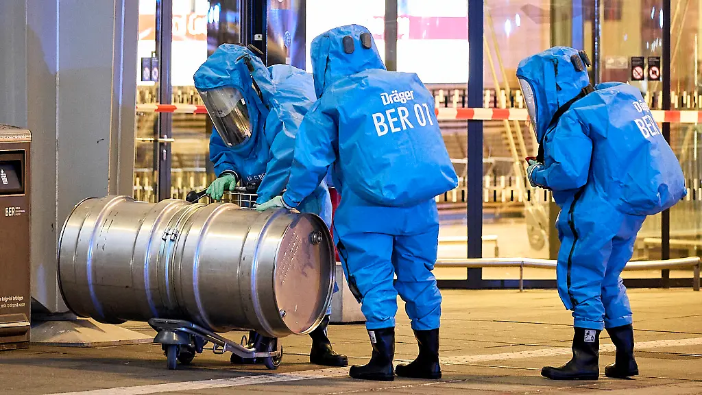 Gefahrgutalarm führt zu Räumung am Flughafen BER