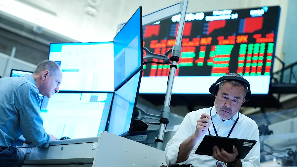 Steigende Anleiherenditen und Ölpreise belasten Wall Street