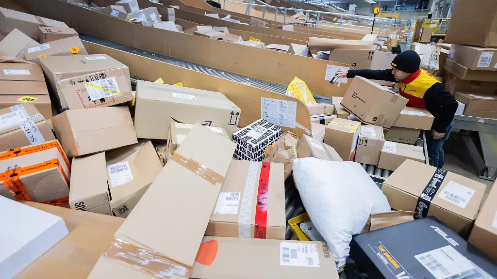 Zwei-Euro-Gebühr soll Paketflut aus China eindämmen