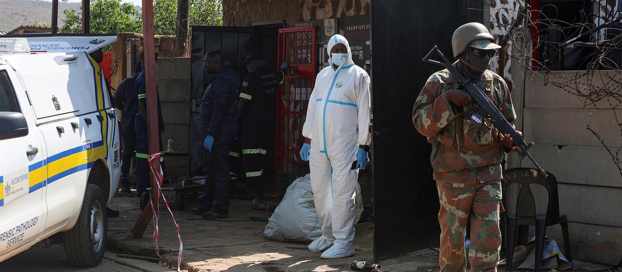 Schwere Gewaltverbrechen in Südafrika: Schusswaffenangriffe nahe Johannesburg und Kapstadt