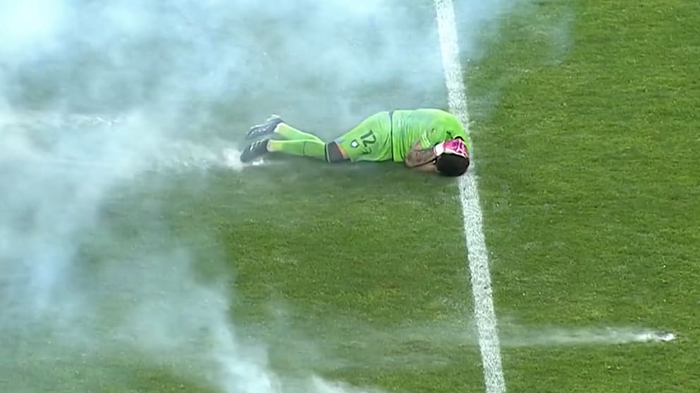 Heftige Pyro-Explosion bei Fußballspiel in Chile
