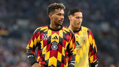 Bundestrainer Jürgen Klopp steht vor Herausforderungen mit neuen Talenten