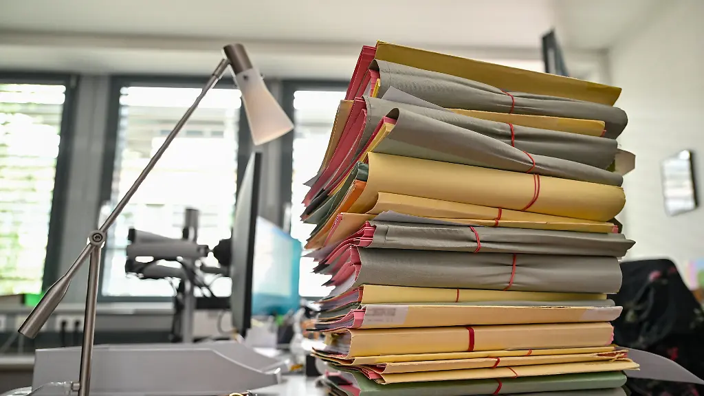 Unternehmen klagen über Bürokratie als größtes Problem