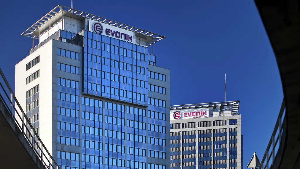 Evonik kündigt umfangreichen Stellenabbau an