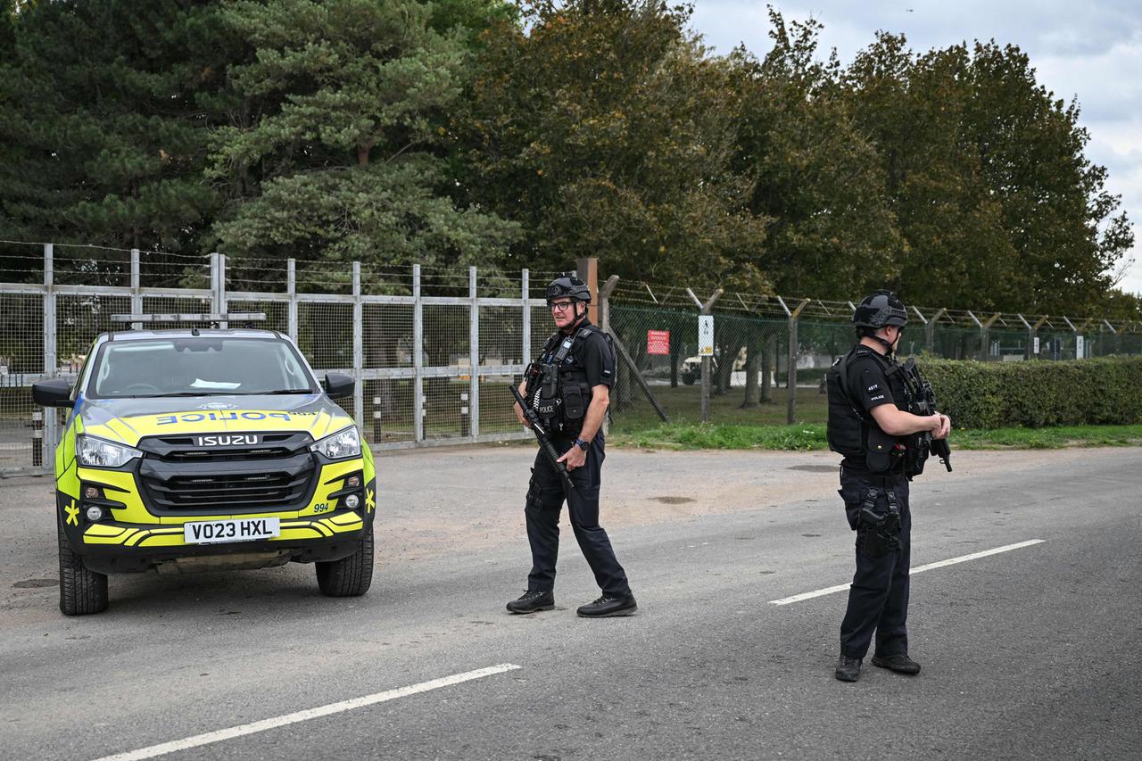 Festnahme von Verdächtigen nach Sprengstoffalarm bei Fairford