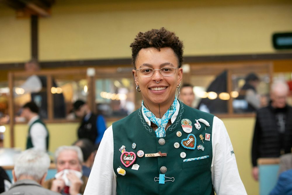 Wiesnbedienungen setzen ein Zeichen gegen Diskriminierung