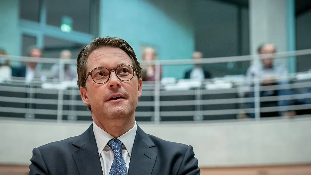 Ex-Minister Scheuer vor Gericht wegen Vorwurf der Falschaussage im Pkw-Maut-Debakel