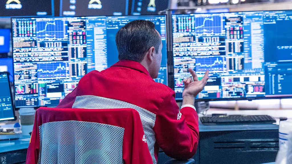 Unsicherheiten an der Wall Street: KI-Entwicklung und steigende Ölpreise belasten