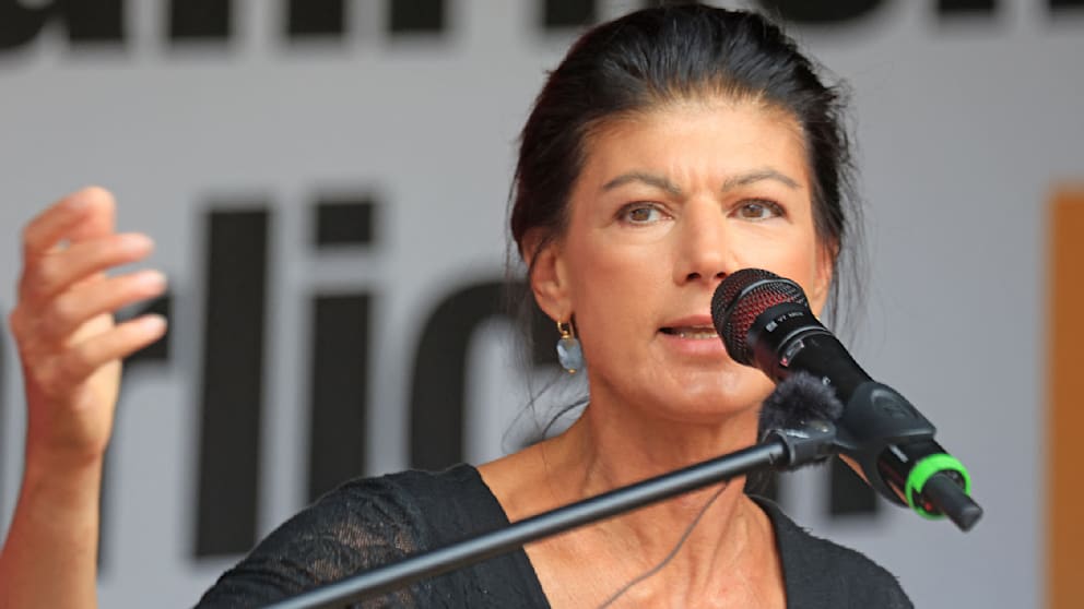 Sachsen-Anhalt und die bevorstehende Wahl: Politische Entwicklungen und gesellschaftliche Reaktionen