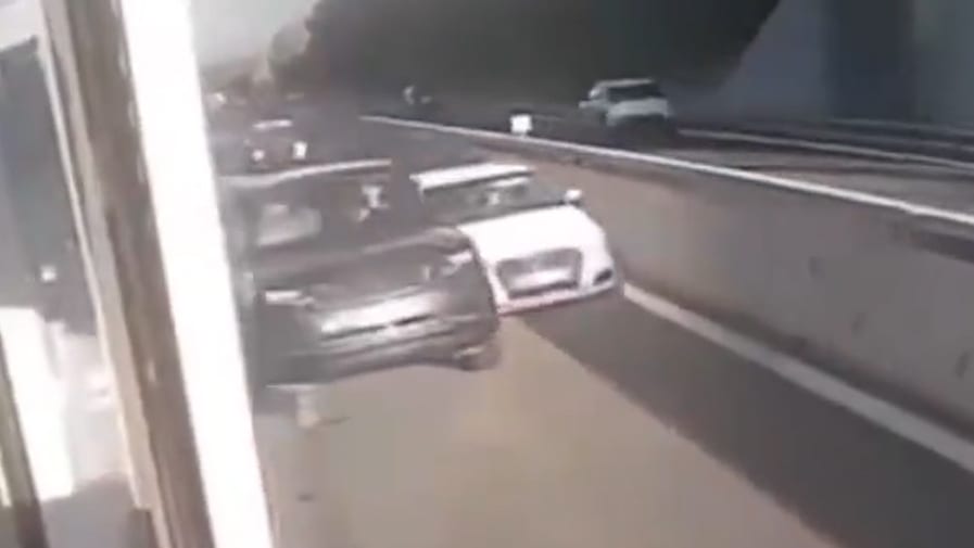 Spektakuläre Verfolgungsjagd in Italien: Jugendlicher entkommt Polizei