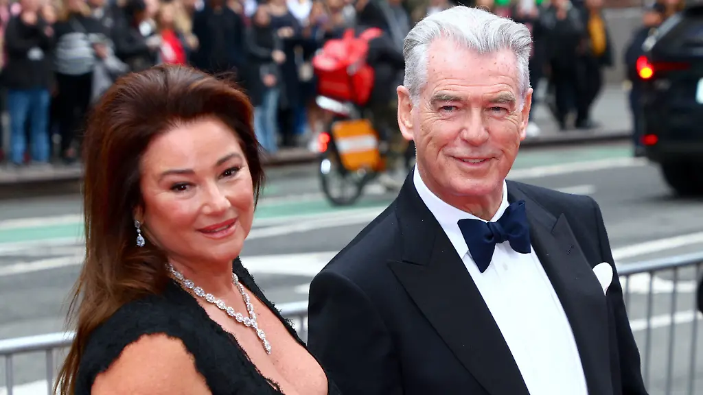 Pierce Brosnan und Keely Shaye Smith verlassen Malibu