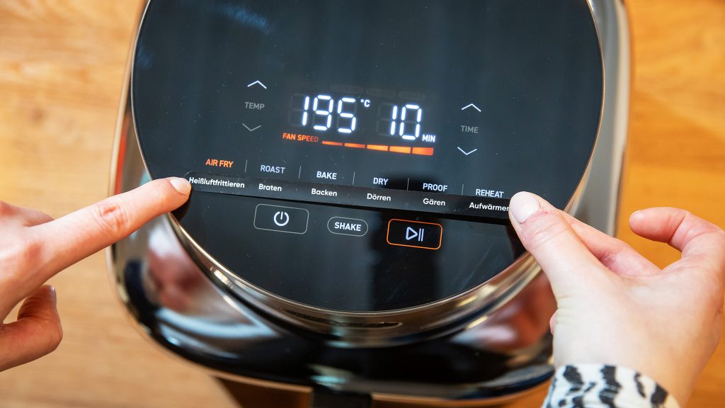 Kompakte Airfryer im Test: Effiziente Modelle für kleine Küchen