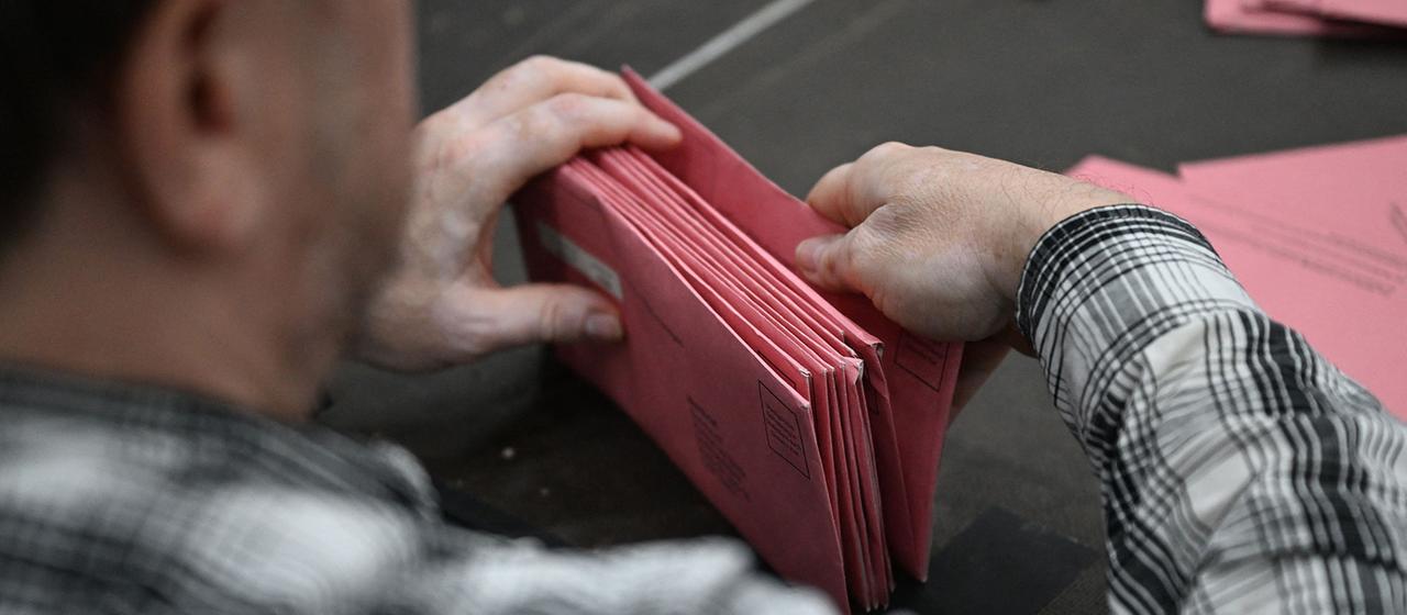 Desinformationen über vermeintliche Wahlmanipulation in Deutschland