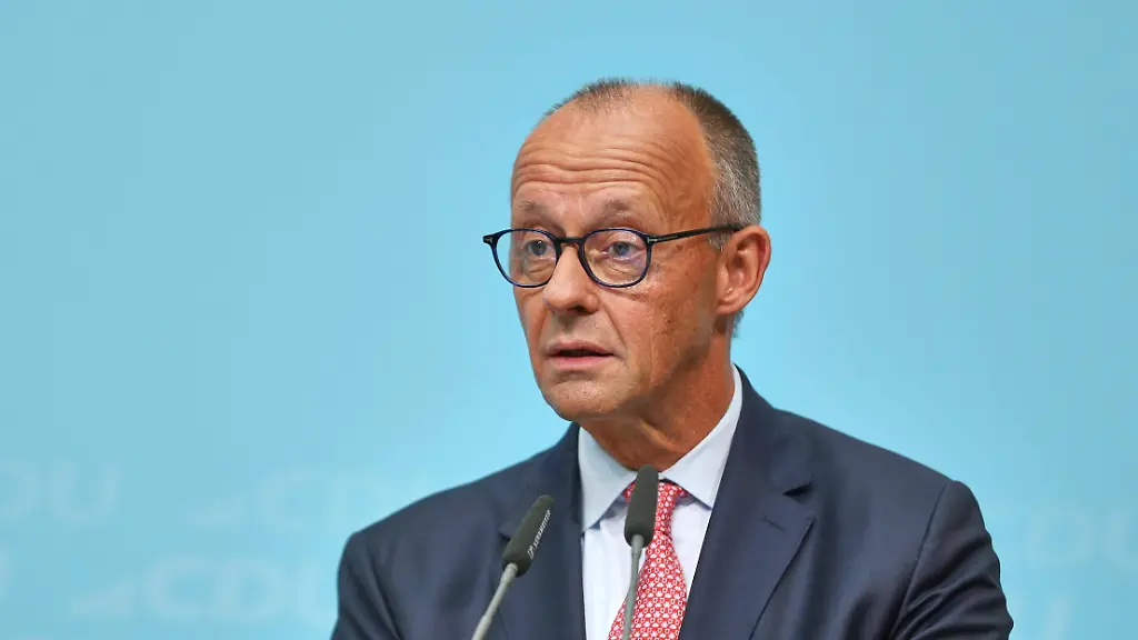 Wie lange kann sich Merz als Kanzler noch halten?