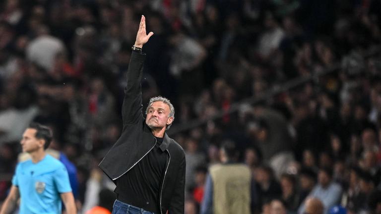Luis Enrique verlängert Vertrag bei PSG