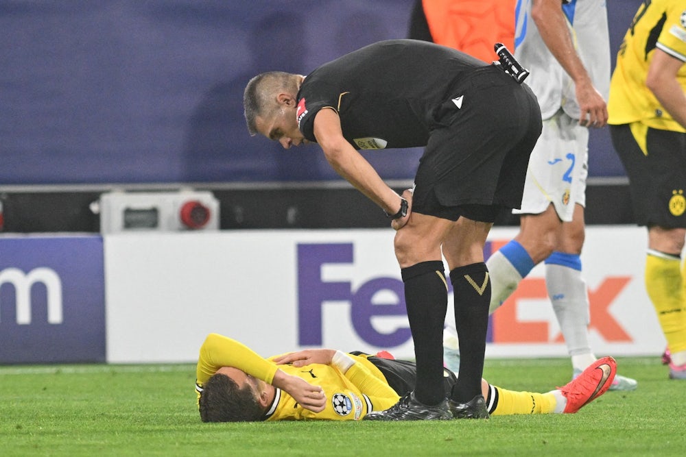 Dortmunds Champions-League-Auftakt: Sorgen um Karetsas, Sieg gegen Villarreal