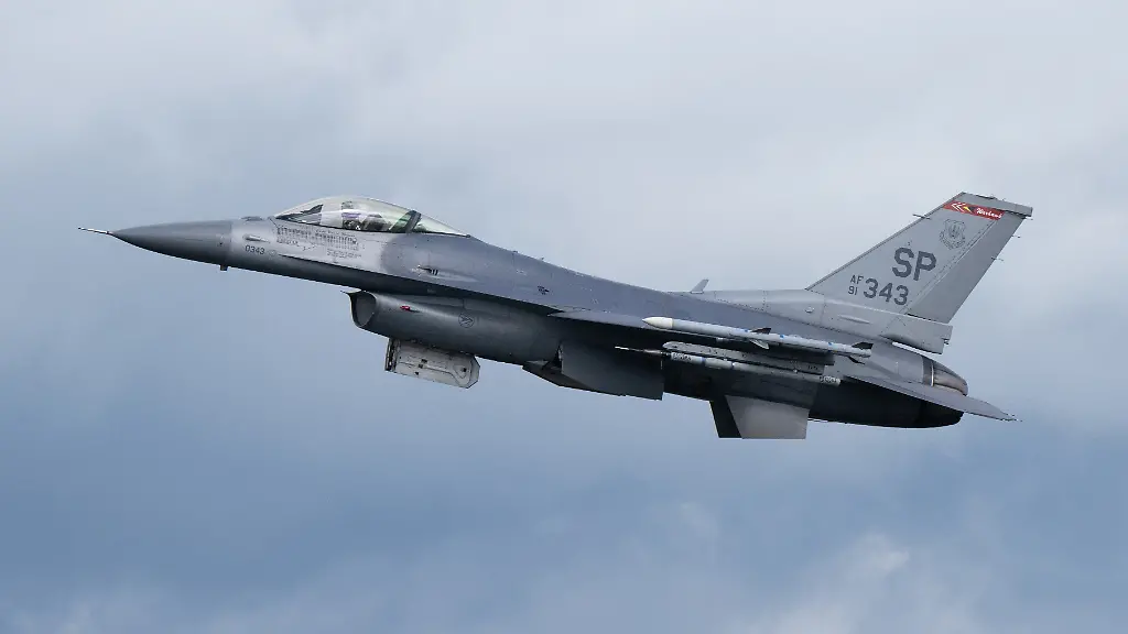 F-16 Kampfjet stürzt bei US-Airbase in der Eifel ab