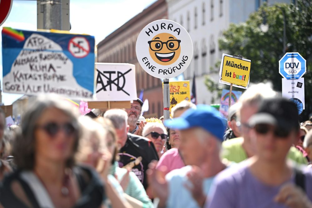 Demonstration in München: Kampf für Demokratie und Freiheit