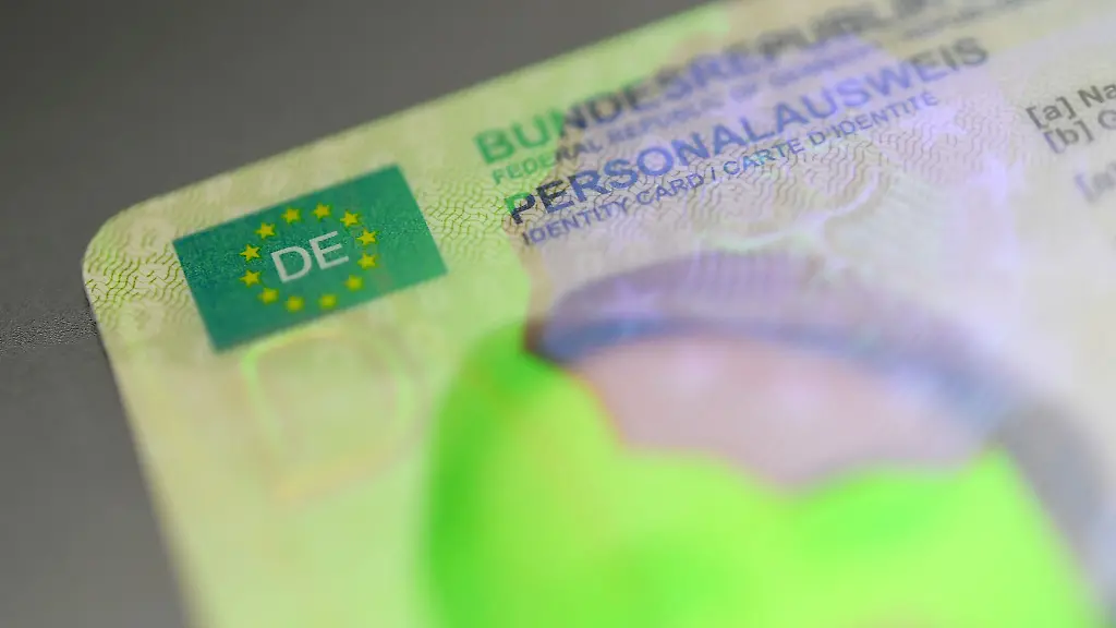 Gefälschte Ausweise erkennen: Worauf Sie achten sollten