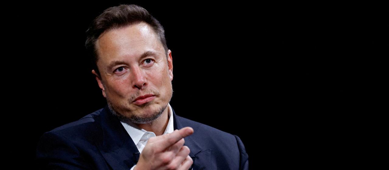 Musk und die Drosselung von Starlink in der Ukraine