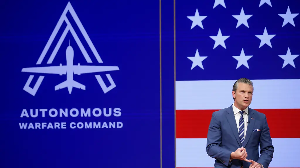 KI in der Kriegsführung: Hegseth und Musks Vision für eine Roboter-Armee