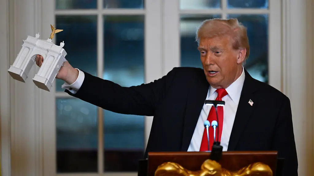 Arlington klagt gegen Trumps Triumphbogen-Pläne in Washington