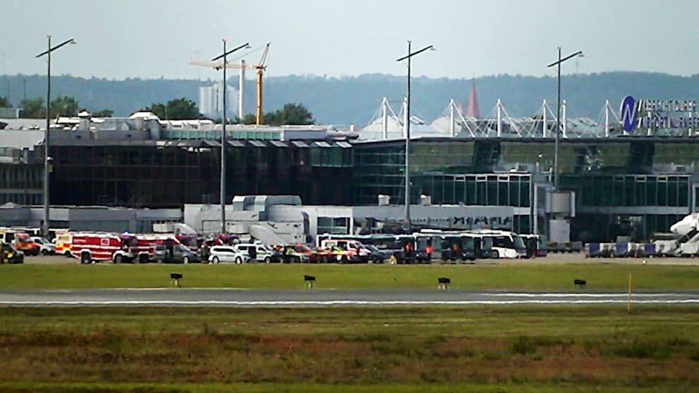 Notlage am Flughafen Nürnberg: Eurofighter begleiten Passagiermaschine
