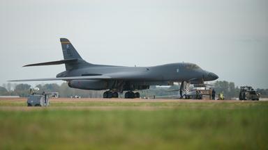 US-Bomber kehren nach Festnahmen in Großbritannien zurück