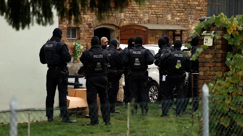 Terrorverdacht in Berlin und Dresden: Razzia wegen IS-Plänen