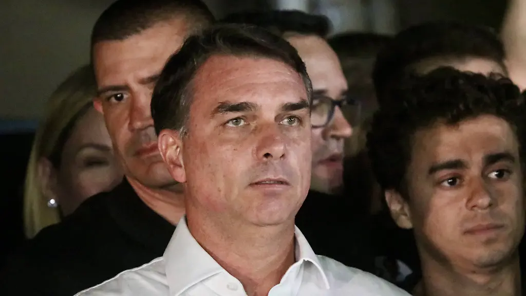 Flavio Bolsonaro flieht trotz Ausreiseverbot in die USA