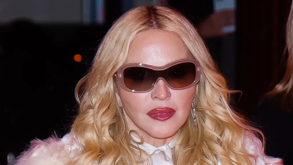 Madonna präsentiert neue Duftkerzenkollektion