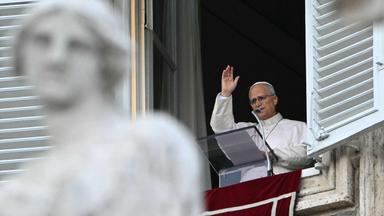 Papst Leo XIV. dankt beim Angelus-Gebet